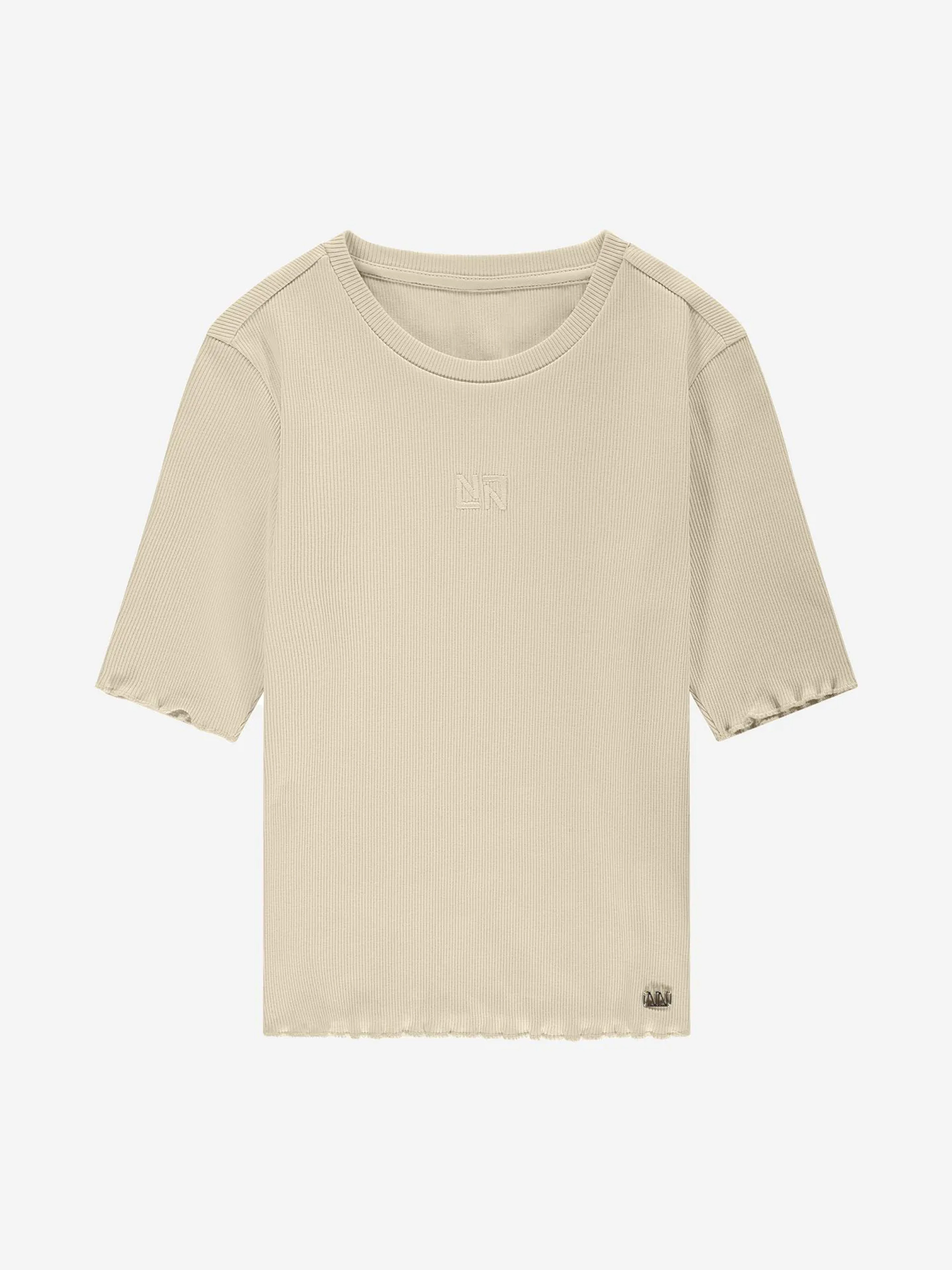 Ribbed top with ruffles
