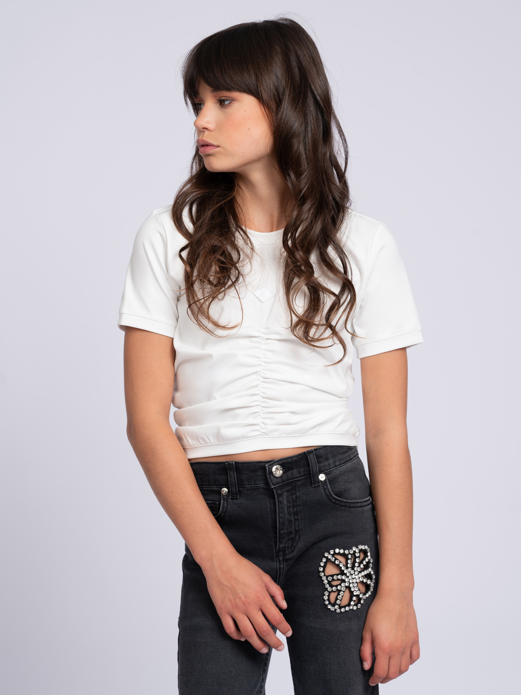 Cropped T-shirt met gedrapeerd detail