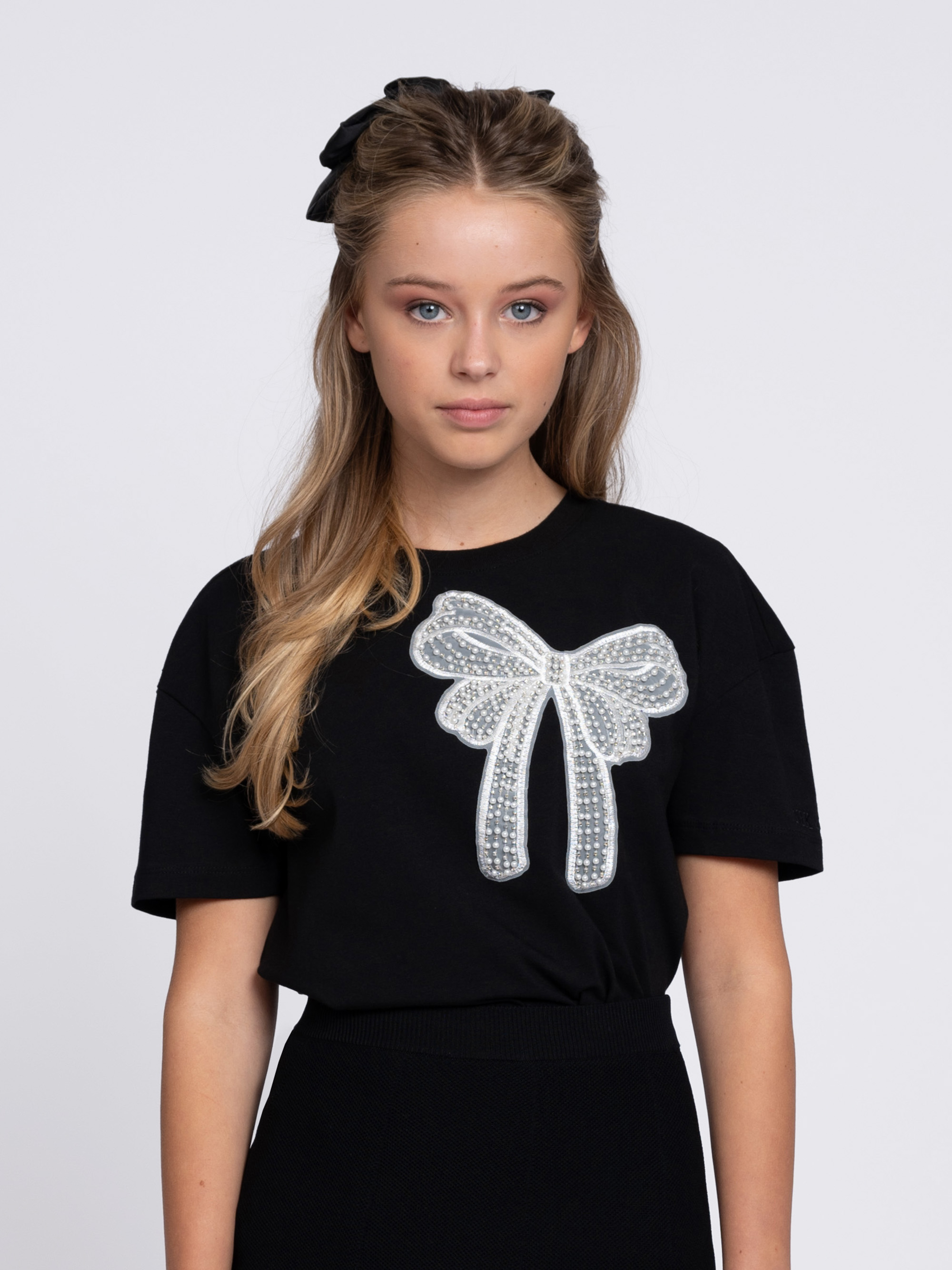 T-shirt met strikdetail van parels