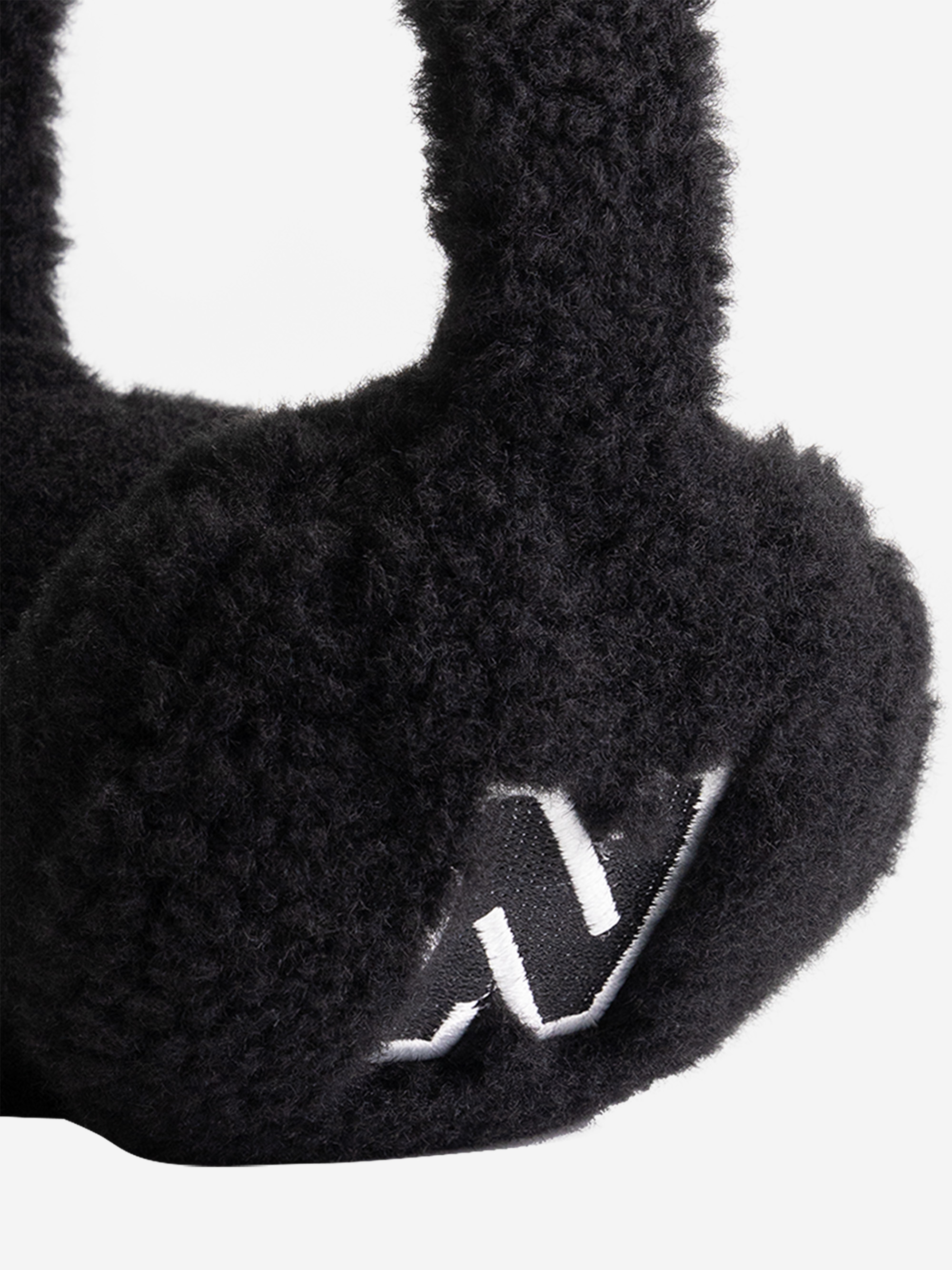 Teddy earmuffs with N-logo
