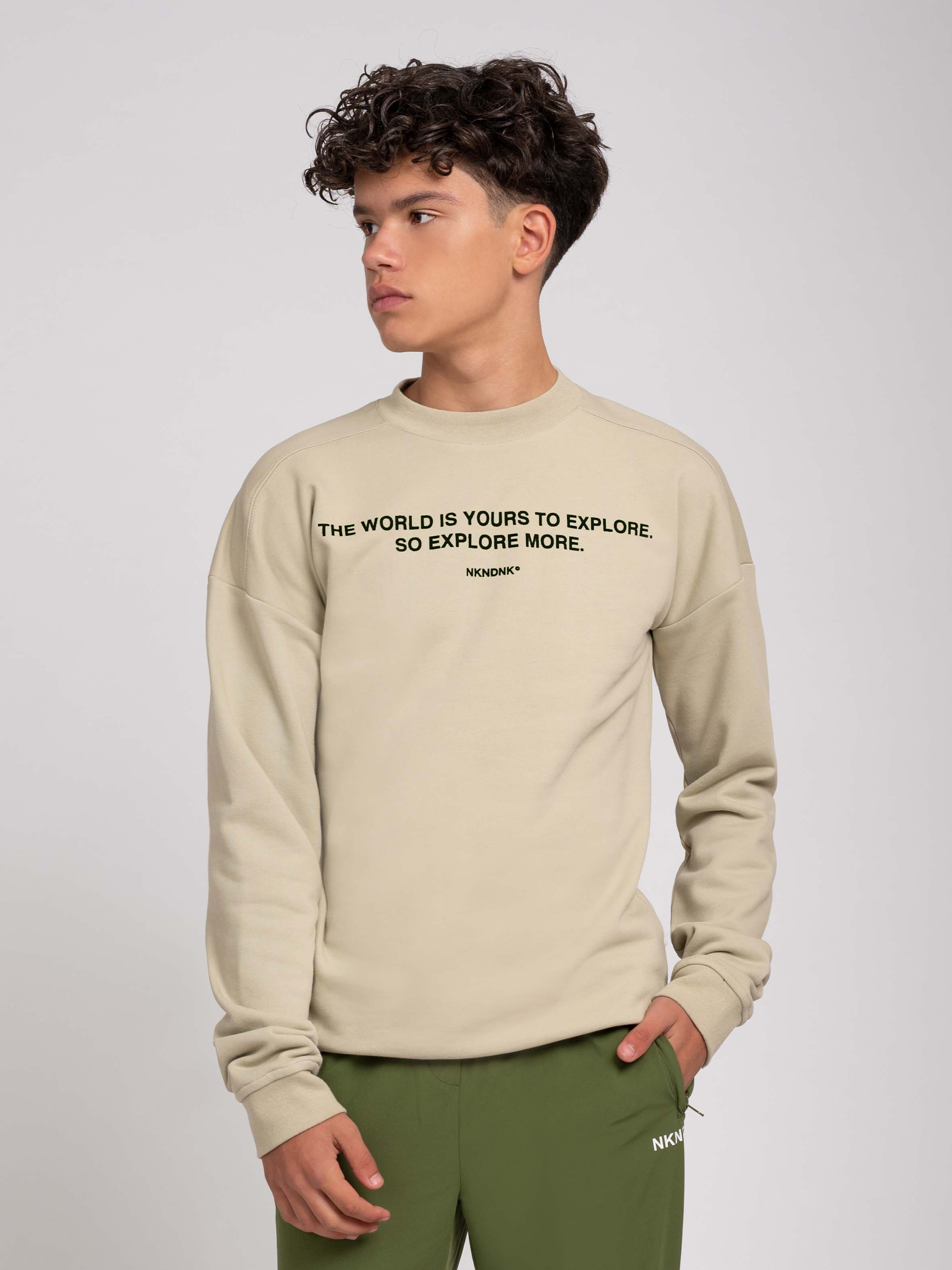 Sweatshirt with quote