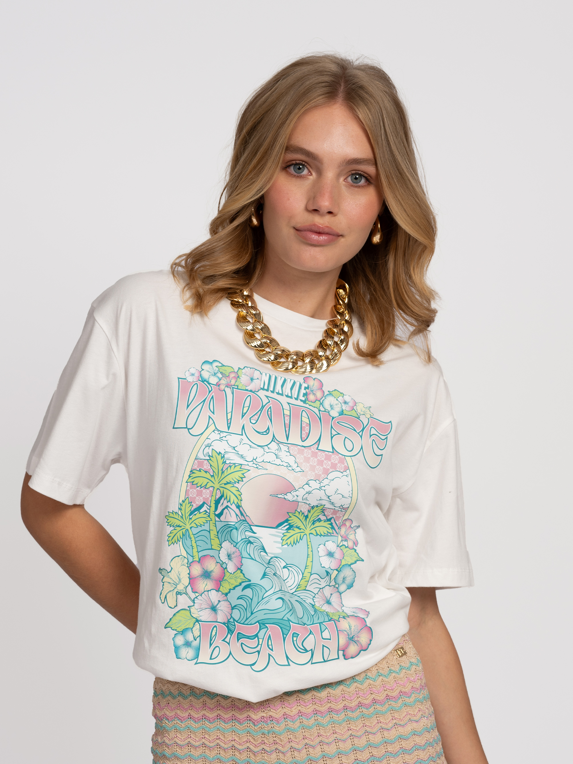 T-shirt with graphic print