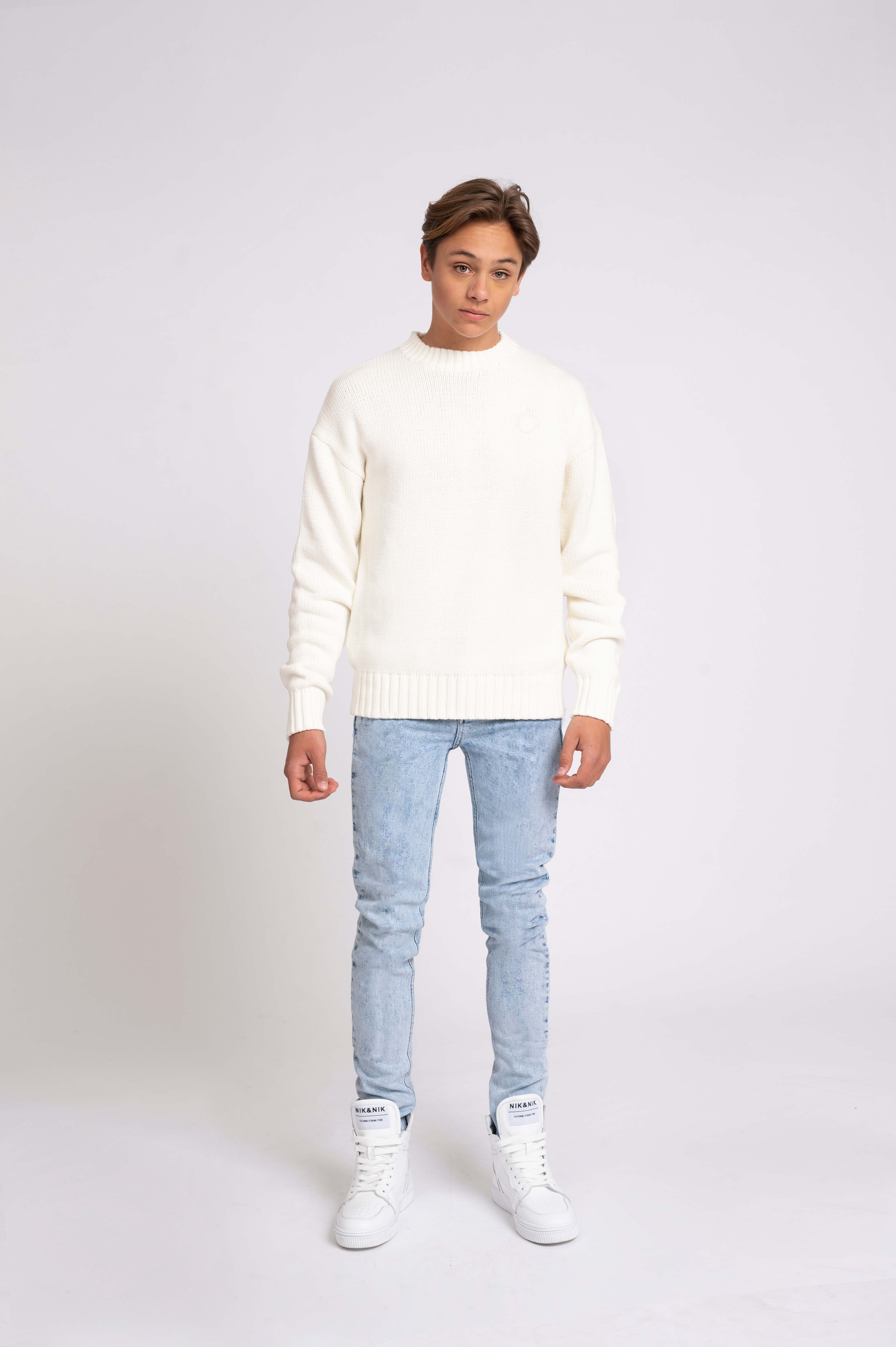  Regular denim jeans with mid rise