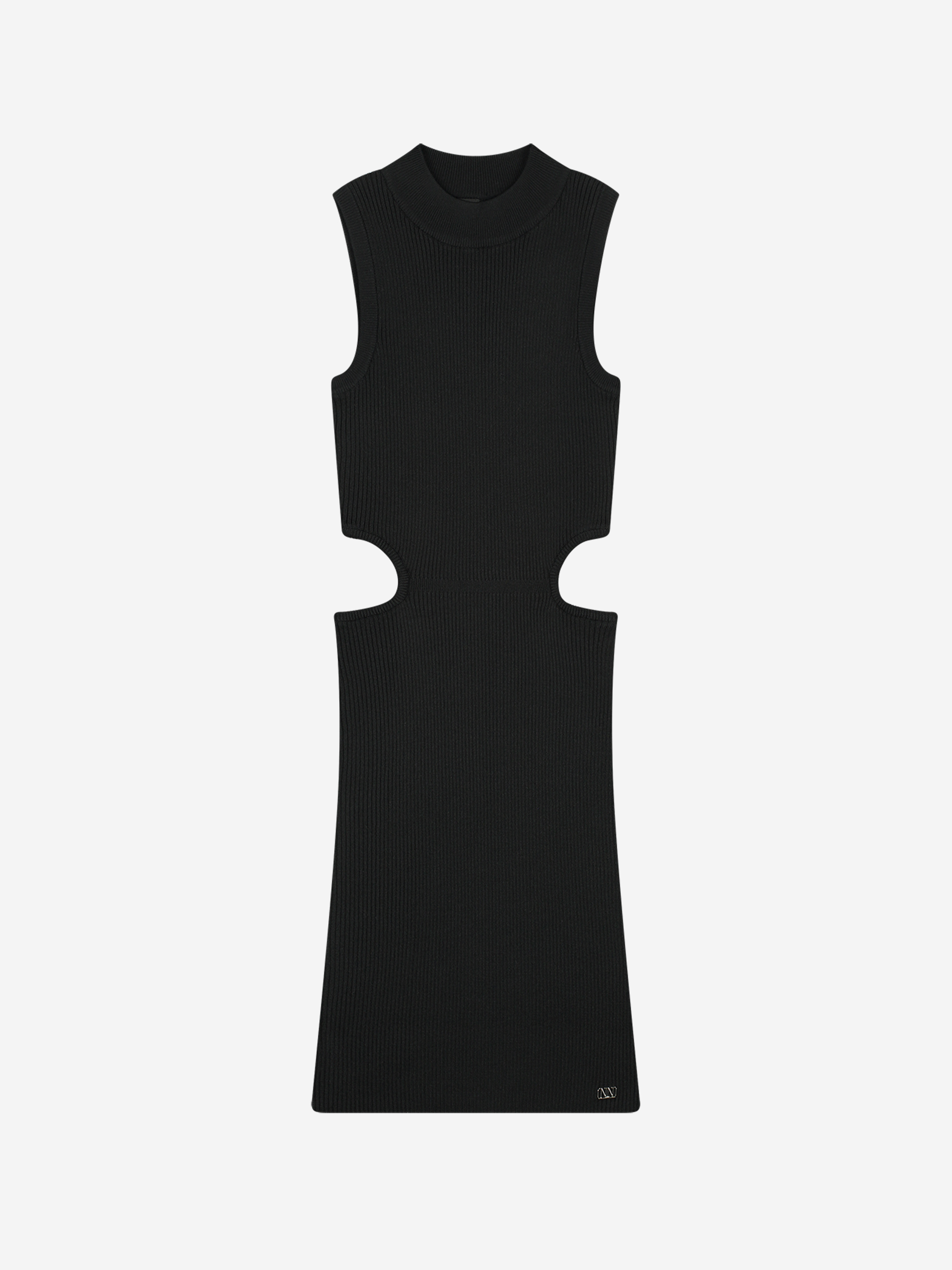 Fitted dress with cut-outs