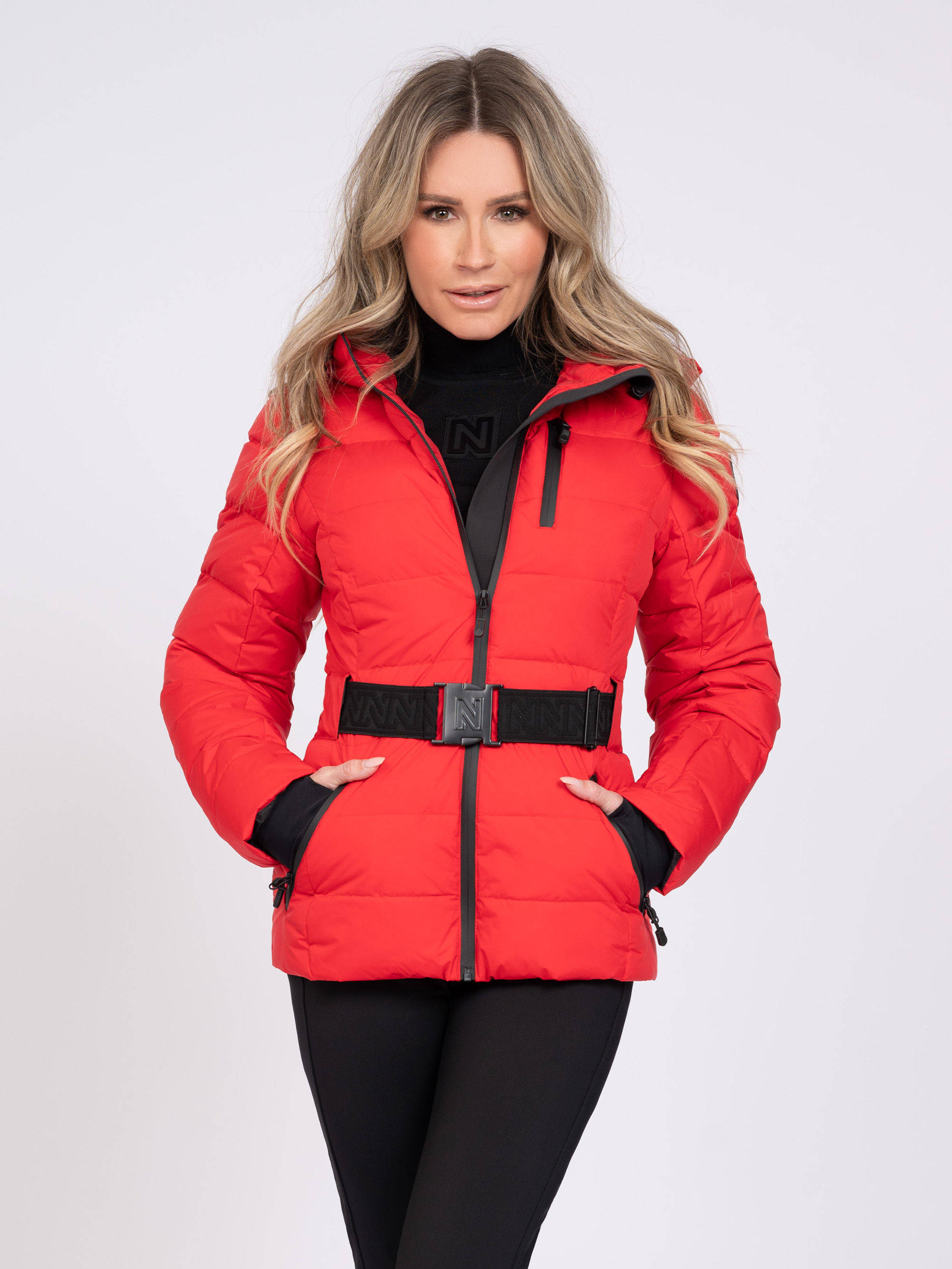 Ski jacket with hood and elastic belt