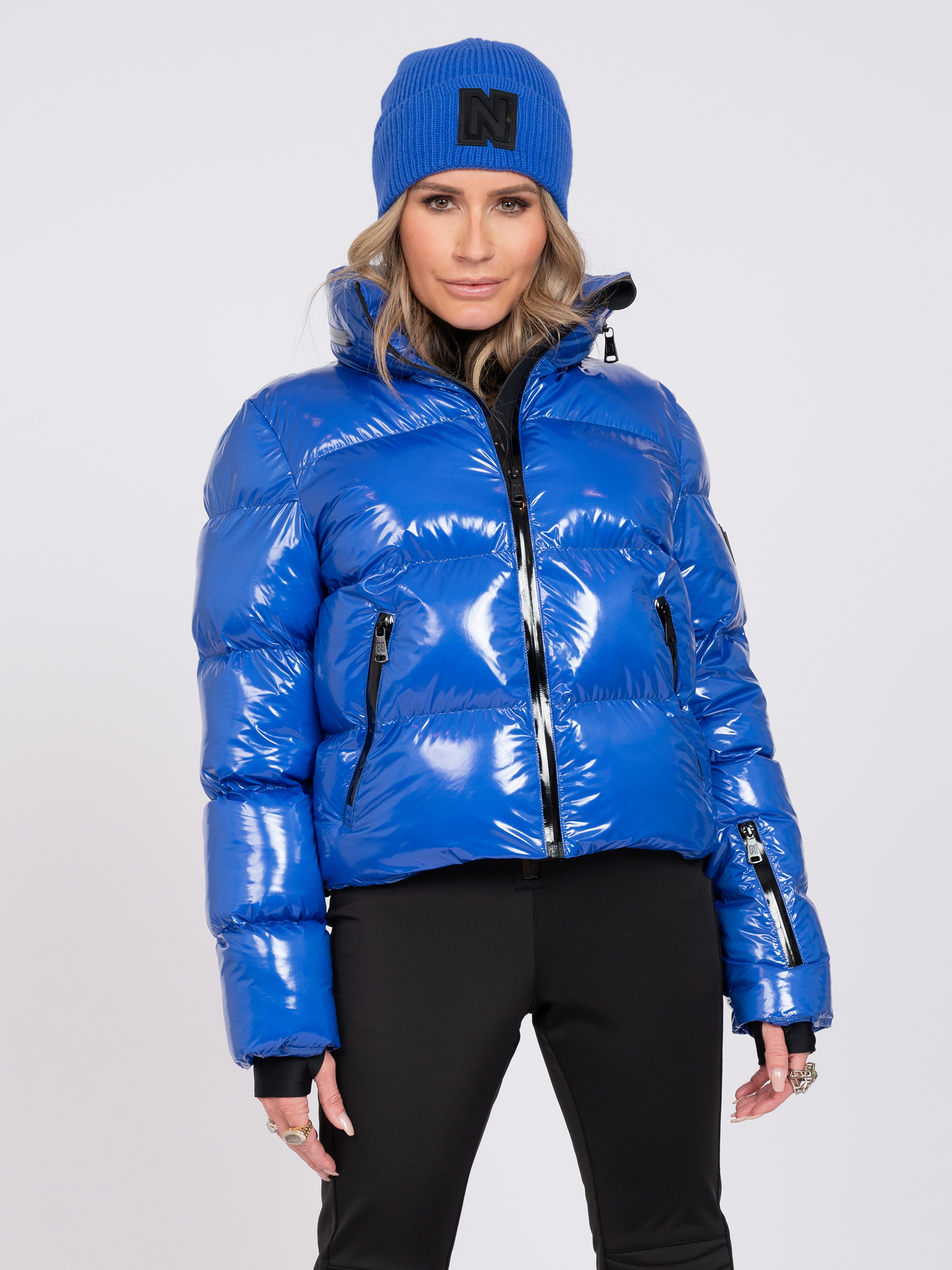 Ski jacket with metallic look