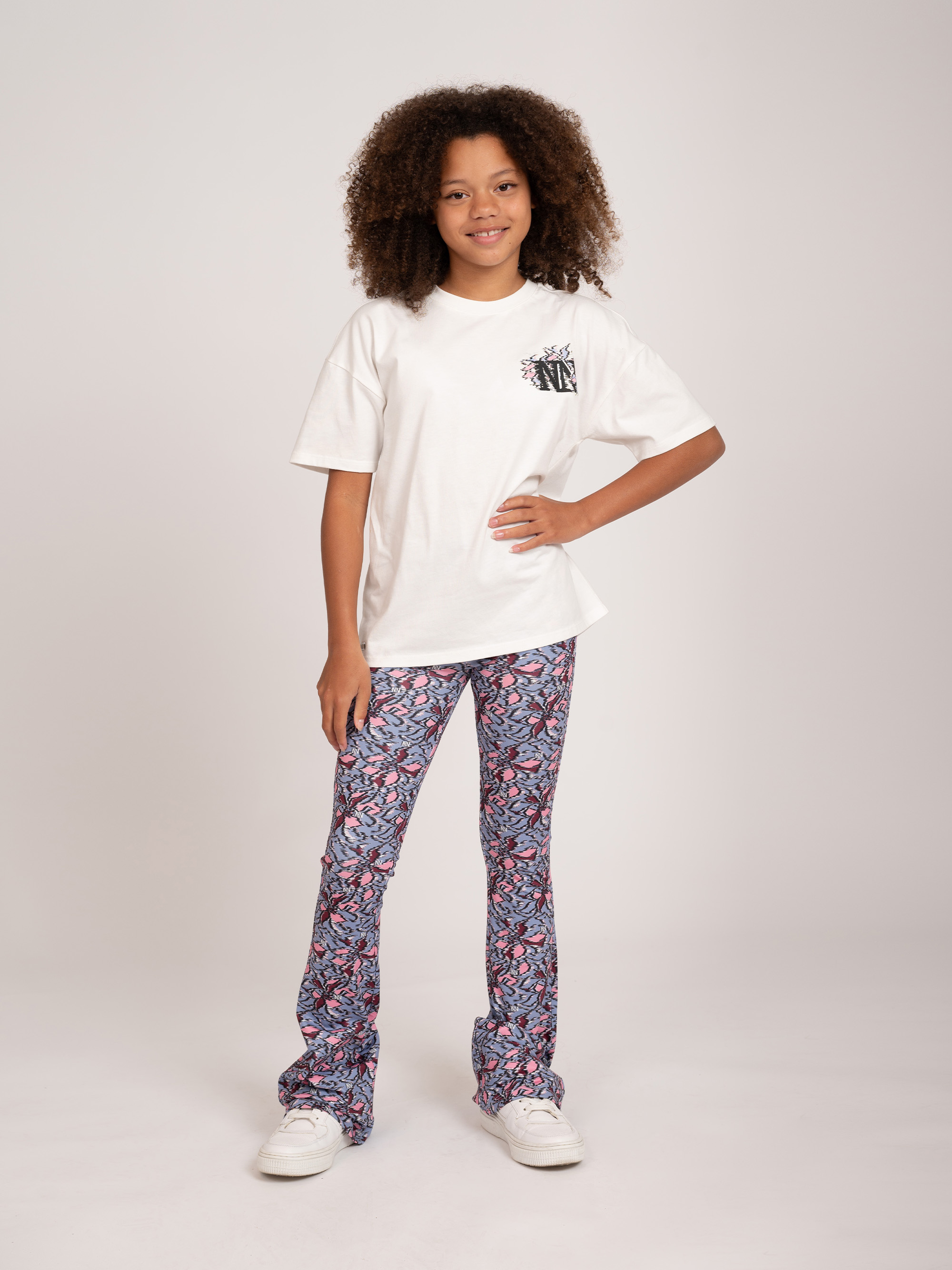 Flared pants with print 
