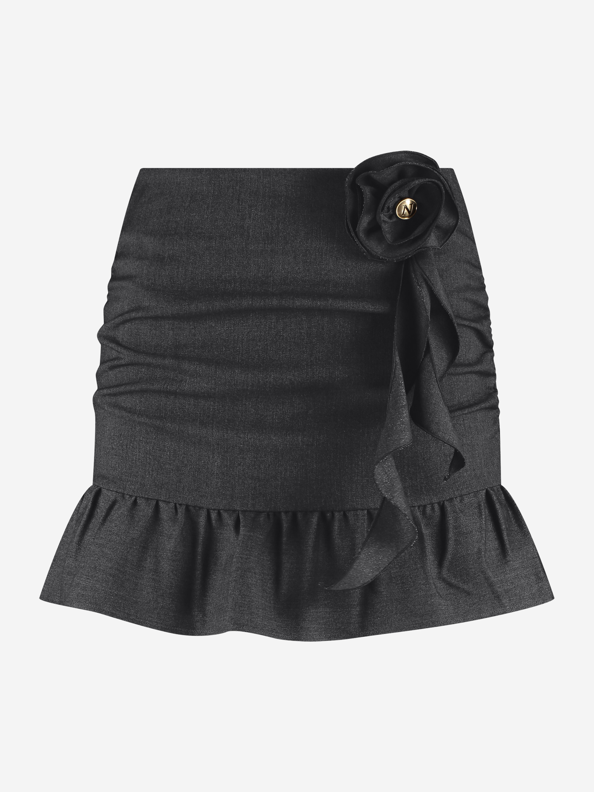 Fitted skort with decorative flower