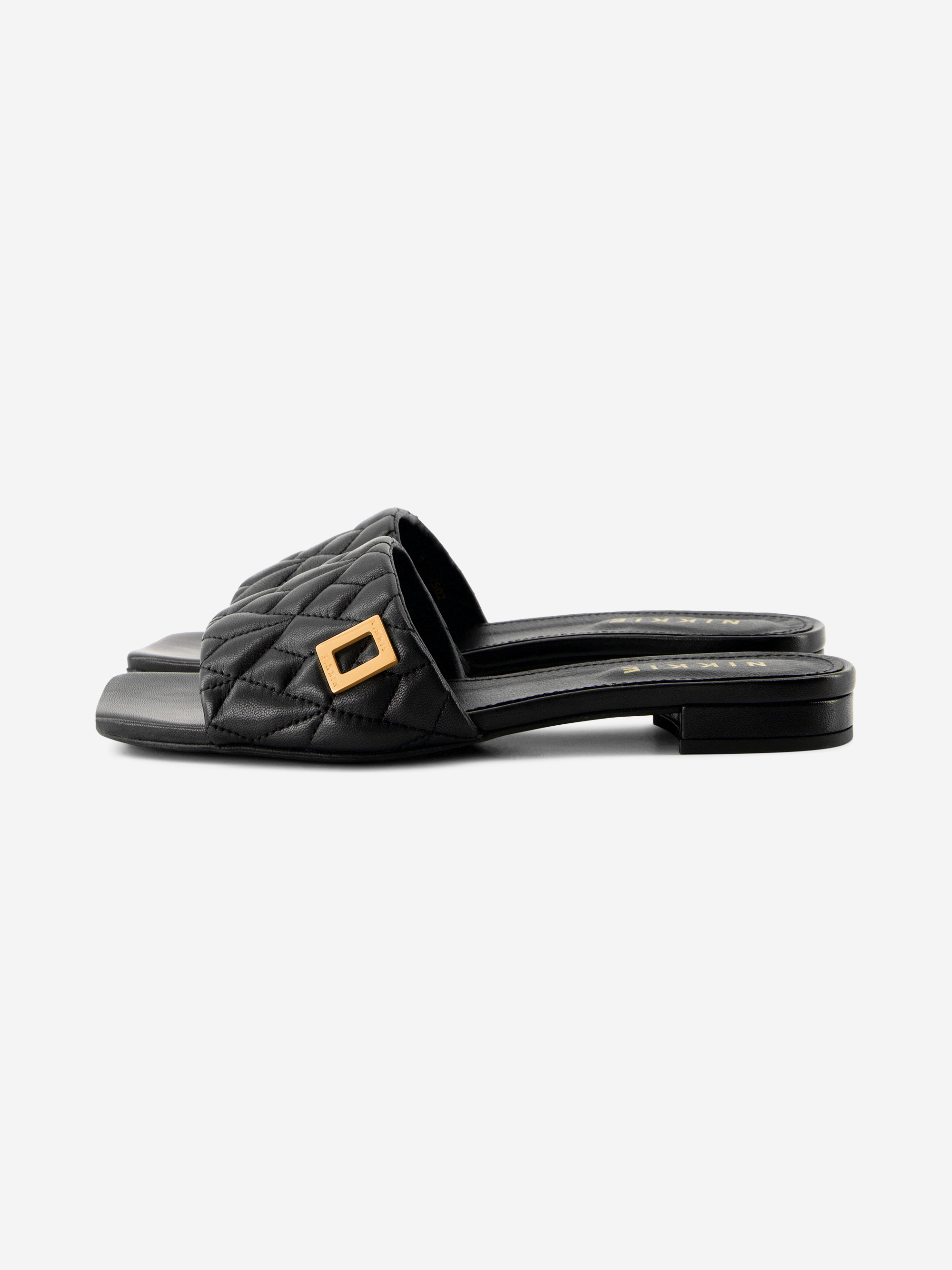 Leather sandal with padded instep strap
